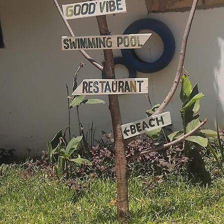 Hotel Maua Beach à Kizimkazi Extérieur photo