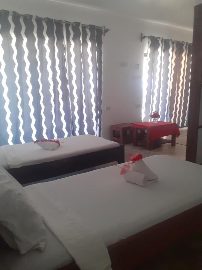 Hotel Maua Beach à Kizimkazi Extérieur photo