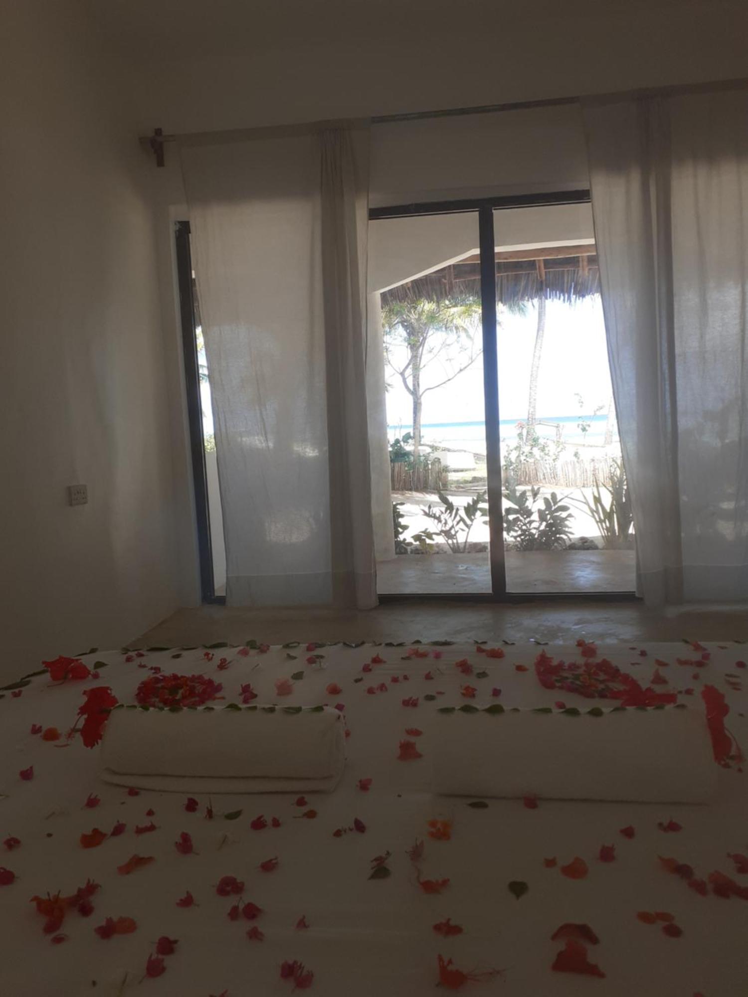 Hotel Maua Beach à Kizimkazi Chambre photo