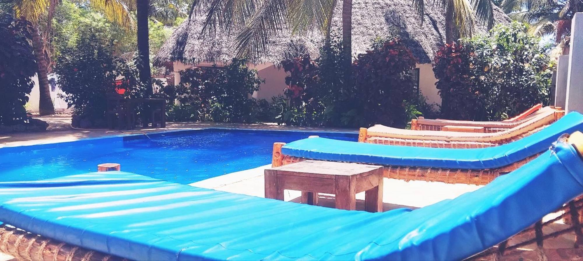 Hotel Maua Beach à Kizimkazi Extérieur photo
